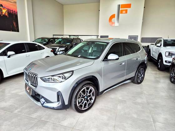 BMW X1 2.0 16V TURBO GASOLINA SDRIVE20I X-LINE STEPTRONIC BMW X1 2.0 16V TURBO GASOLINA SDRIVE20I X-LINE STEPTRONIC